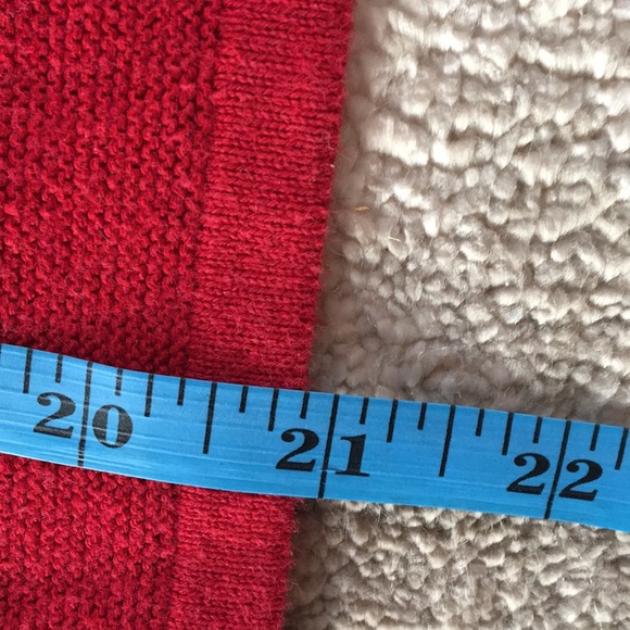 Red Ann Taylor Factory sweater XXSP - Picture 4 of 8